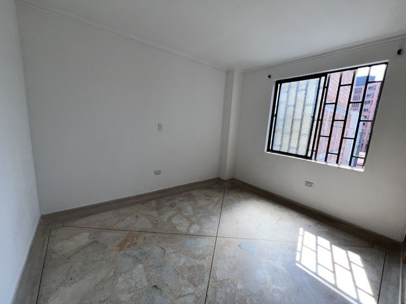 Apartamento en venta ubicado en Medellín, sector Laureles - 12