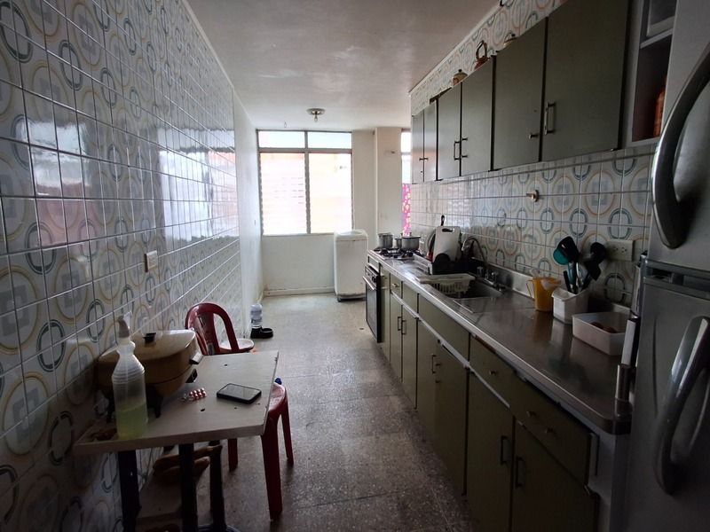 Apartamento en venta ubicado en Medellín, sector Laureles - 3