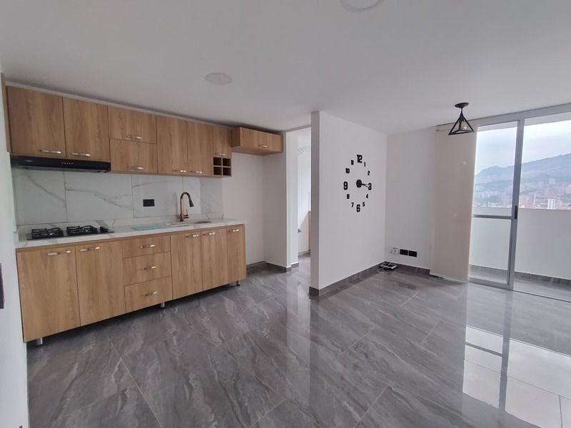 Apartamento en arriendo ubicado en Bello, sector Terranova - 2