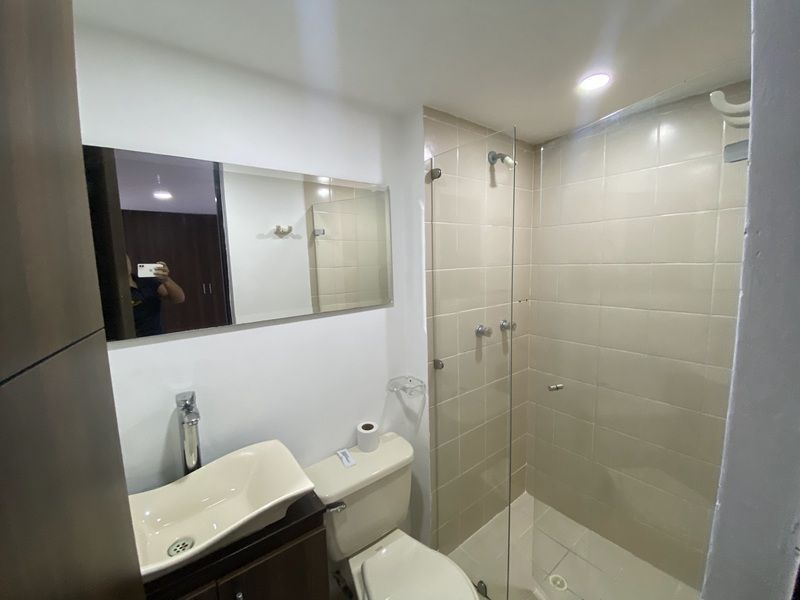 Apartamento en arriendo ubicado en Medellín, sector Loma los Bernal - 8