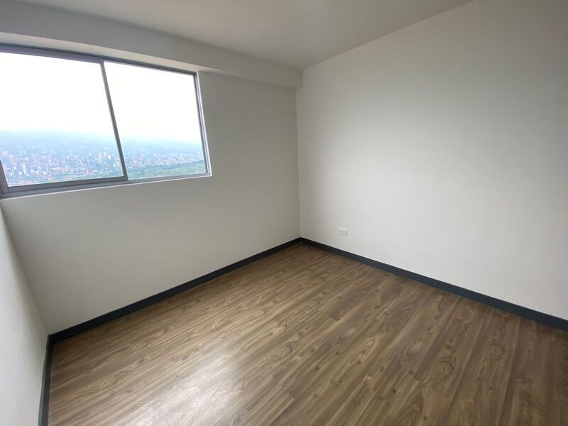 Apartamento en arriendo ubicado en Medellín, sector Loma de los Bernal - 8