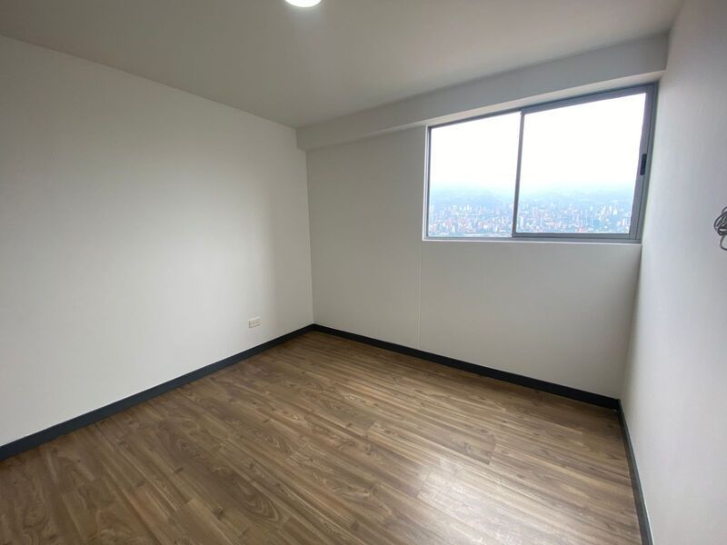 Apartamento en arriendo ubicado en Medellín, sector Loma de los Bernal - 9