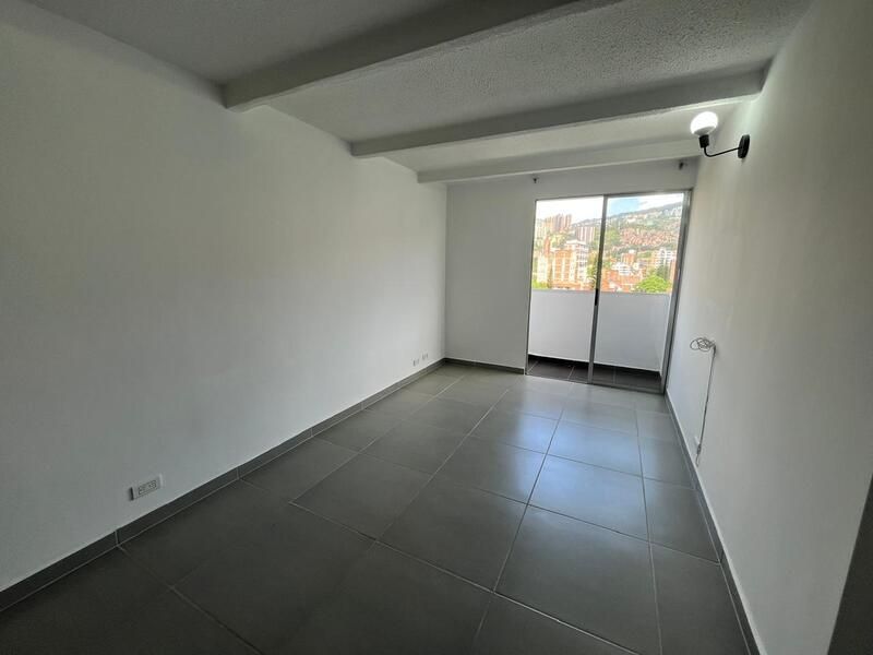 Apartamento en venta ubicado en Medellín, sector Los Colores - 9