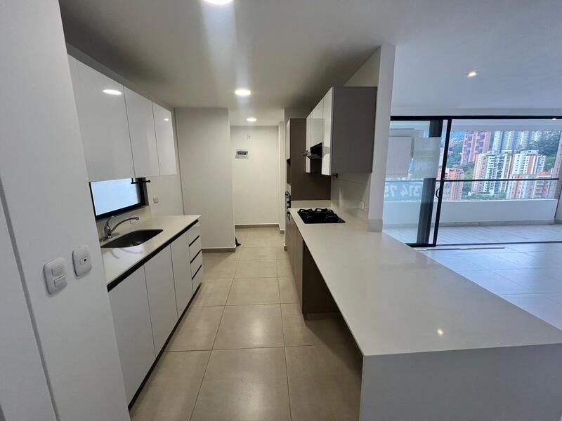 Apartamento en arriendo ubicado en Medellín, sector Castropol - 5
