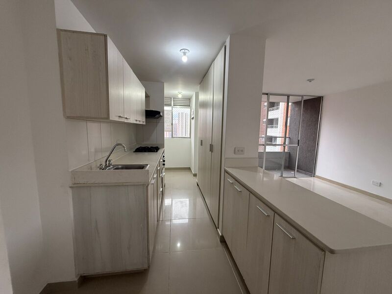 Apartamento en arriendo ubicado en Sabaneta, sector Prados de Sabaneta - 3