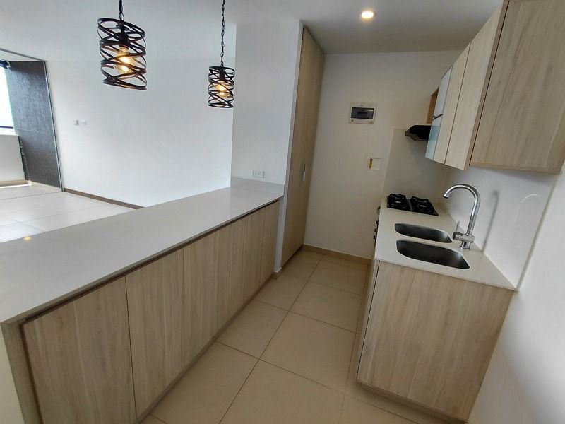 Apartamento en arriendo ubicado en Medellín, sector Loma de los Gonzales - 5