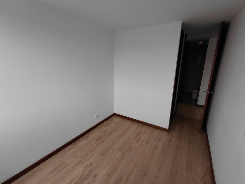Apartamento en arriendo ubicado en Medellín, sector Loma de los Gonzales - 7