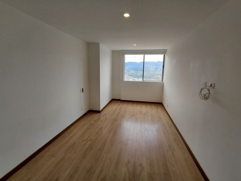 Apartamento en arriendo ubicado en Medellín, sector Loma de los Gonzales - 8
