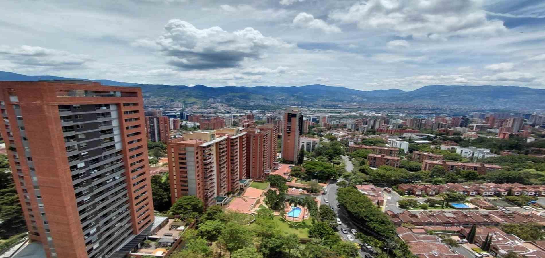 Apartamento en arriendo ubicado en Medellín, sector Loma de los Gonzales - 17