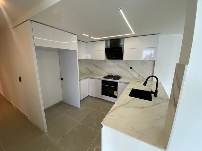 Apartamento en arriendo ubicado en Medellín, sector Loma de los Bernal - 3