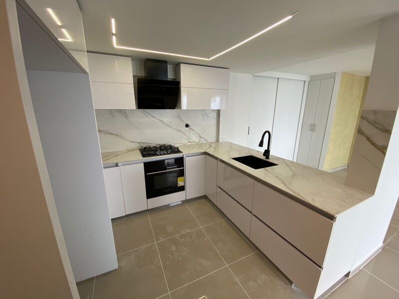 Apartamento en arriendo ubicado en Medellín, sector Loma de los Bernal - 4