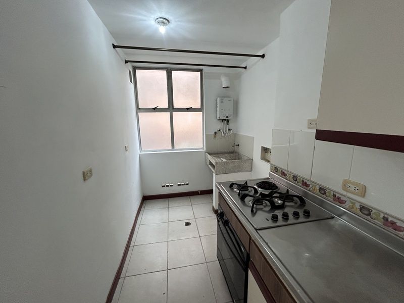 Apartamento en arriendo ubicado en Medellín, sector Loma del Indio - 3