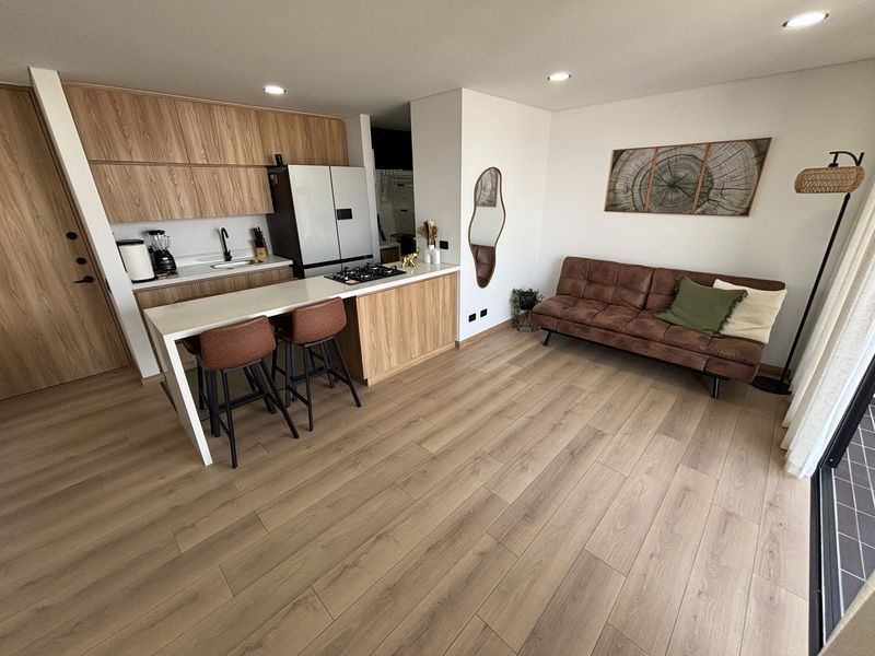 Apartamento en arriendo ubicado en Envigado, sector El Trianon - 2