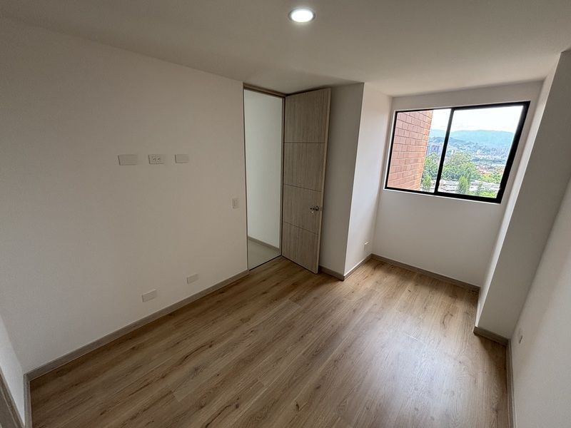 Apartamento en arriendo ubicado en Envigado, sector Señorial - 6