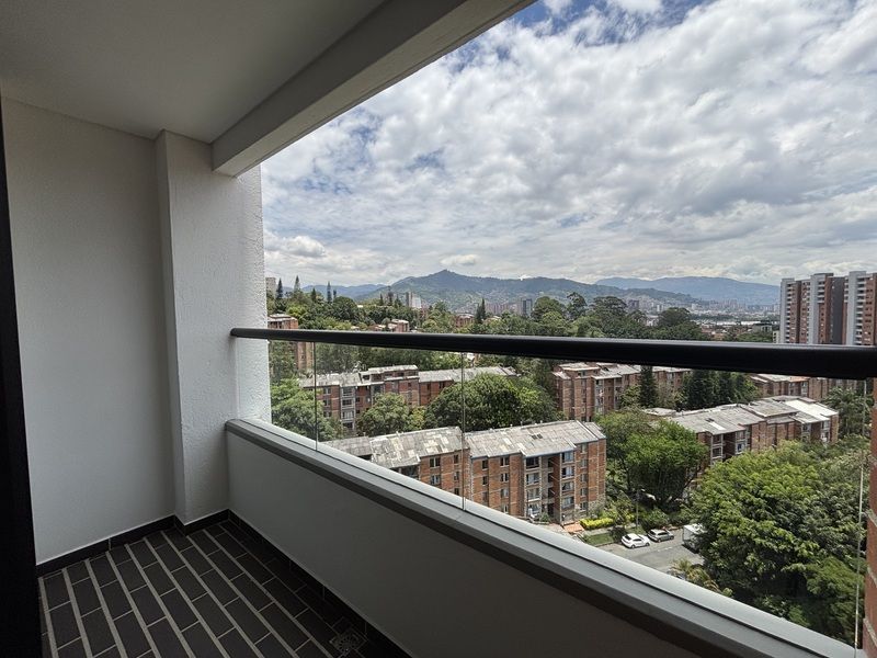 Apartamento en arriendo ubicado en Envigado, sector Señorial - 11