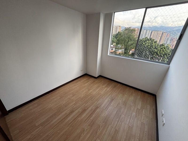 Apartamento en arriendo ubicado en Envigado, sector Loma del Esmeraldal - 8