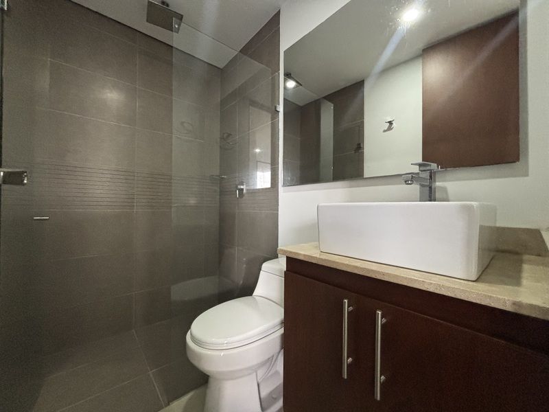 Apartamento en arriendo ubicado en Envigado, sector Loma del Esmeraldal - 10