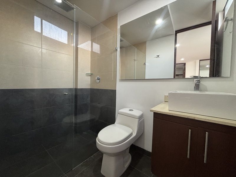 Apartamento en arriendo ubicado en Envigado, sector Loma del Esmeraldal - 11