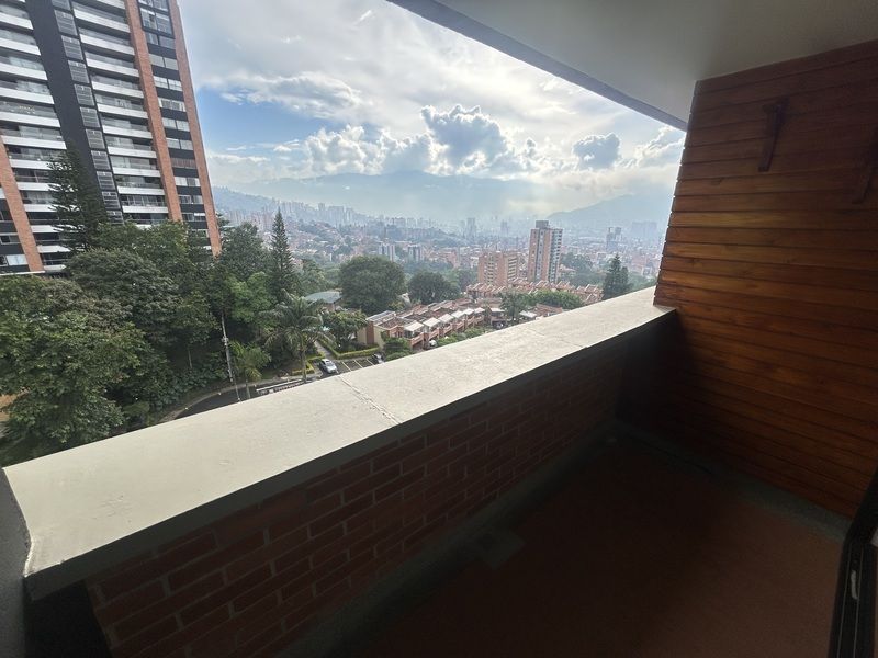Apartamento en arriendo ubicado en Envigado, sector Loma de las Brujas - 13