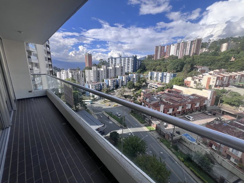 Apartamento en arriendo ubicado en Medellín, sector Loma del Indio - 13