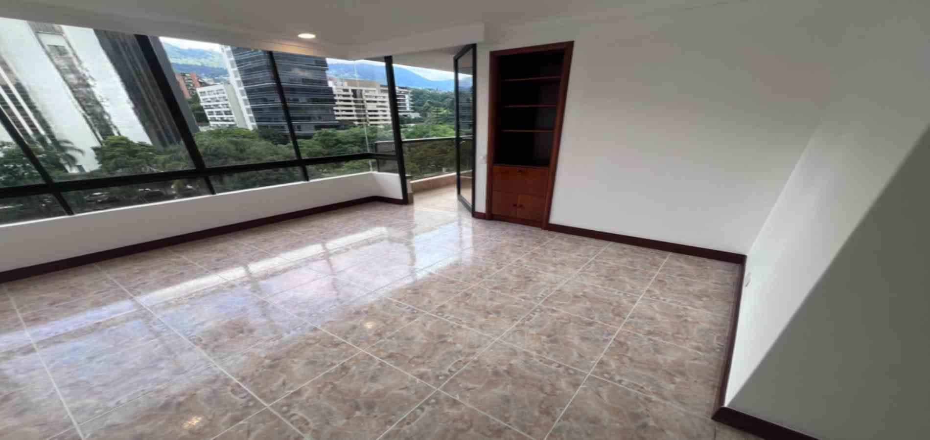 Apartamento en arriendo ubicado en Medellín, sector Santa María de los Ángeles - 2