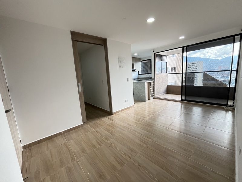 Apartamento en arriendo ubicado en Sabaneta, sector Mayorca - 2