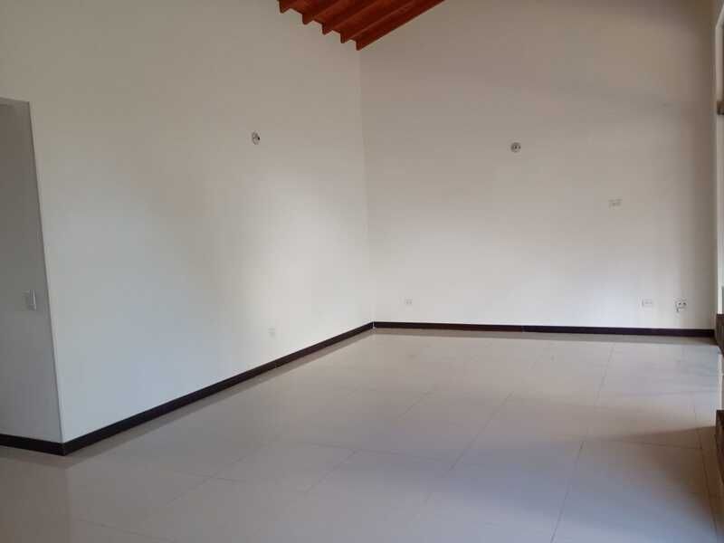 Casa en arriendo ubicada en El Retiro, sector La María - 2