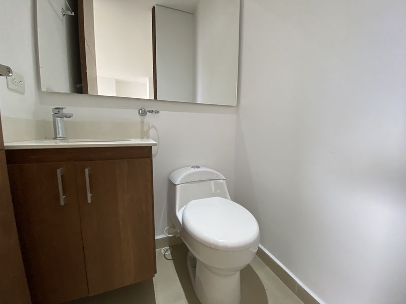 Apartaestudio en arriendo ubicado en Medellín, sector Los Gonzales - 8