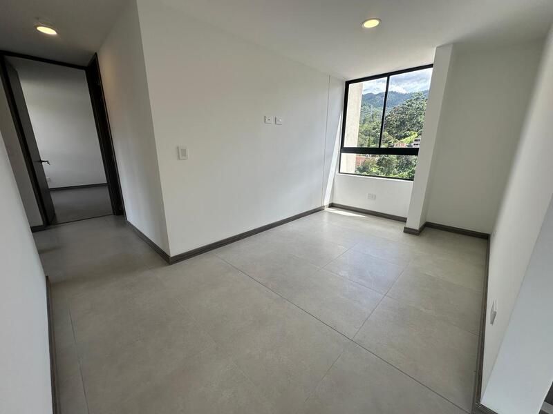 Apartamento en arriendo ubicado en Envigado, sector Camino Verde - 3
