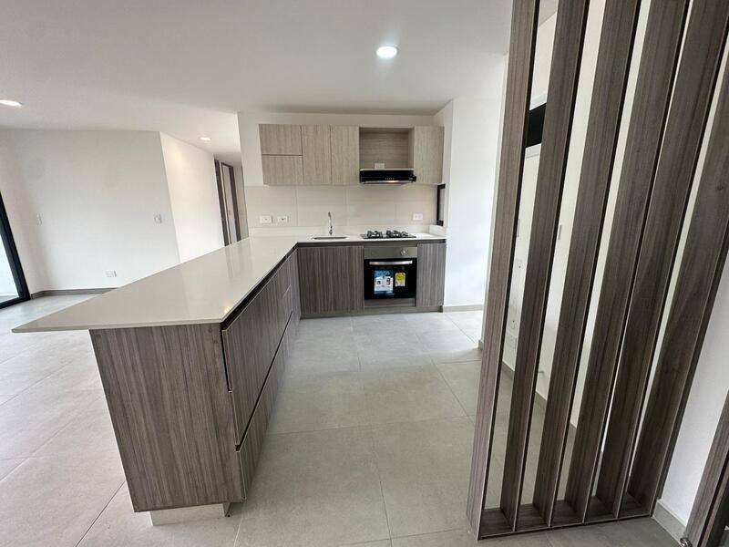 Apartamento en arriendo ubicado en Envigado, sector Camino Verde - 5