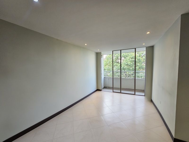 Apartamento en arriendo ubicado en Medellín, sector Los Parra - 2