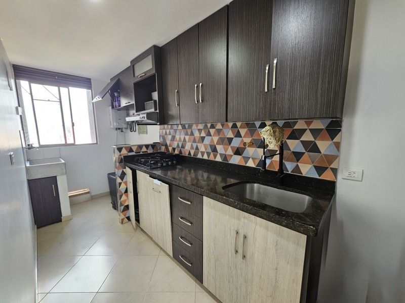 Apartamento en arriendo ubicado en Medellín, sector Los Parra - 3