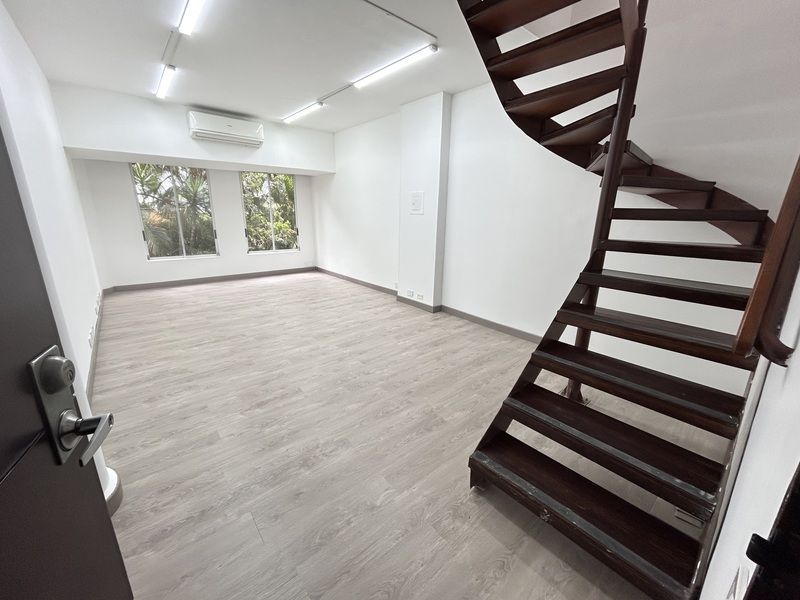 Oficina en arriendo ubicada en Medellín, sector Milla de Oro - 2