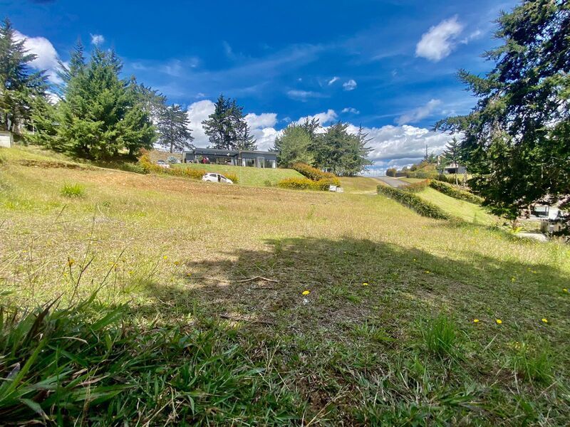 Lote en venta ubicado en El Retiro, sector Don Diego - 2