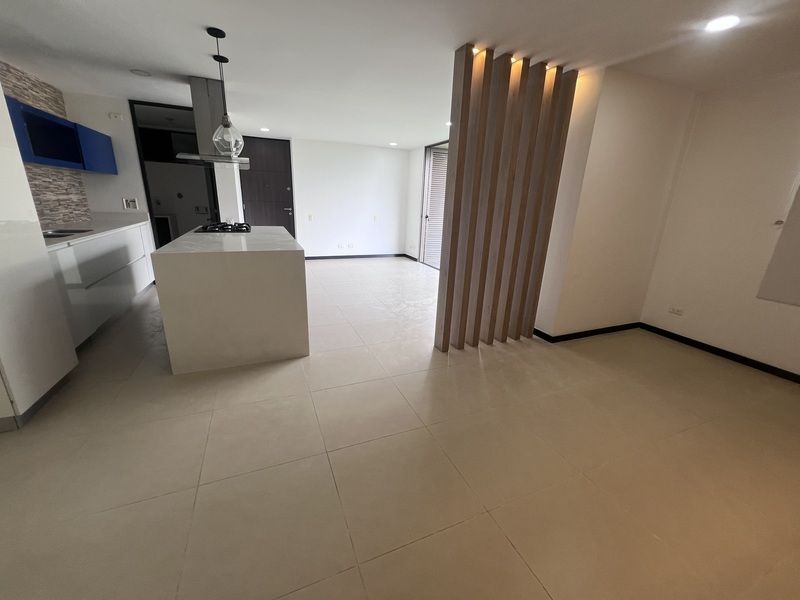 Apartamento en arriendo ubicado en Medellín, sector Altos del Poblado - 5