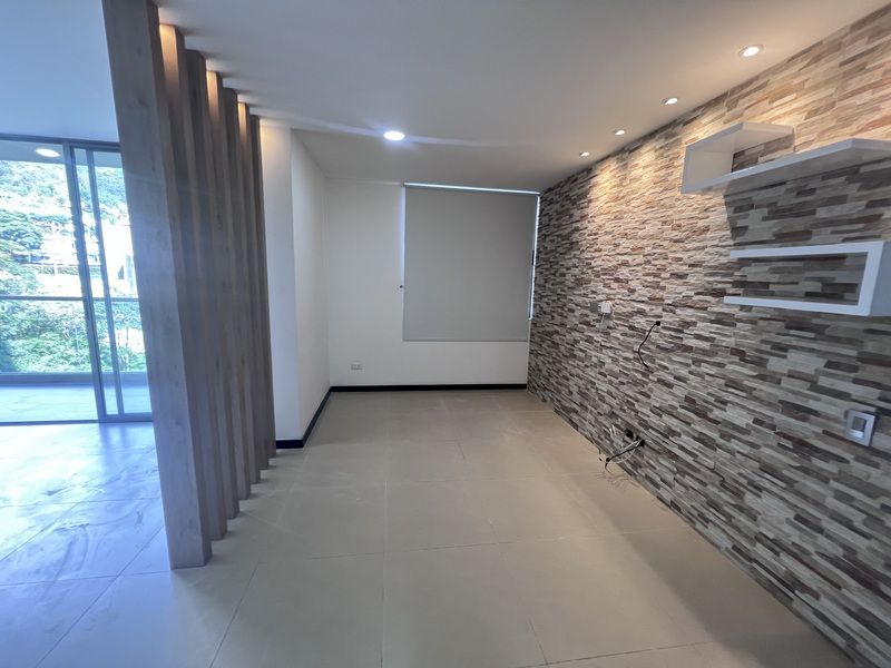 Apartamento en arriendo ubicado en Medellín, sector Altos del Poblado - 6