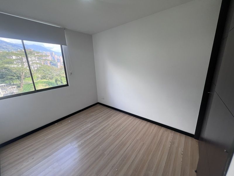 Apartamento en arriendo ubicado en Medellín, sector Altos del Poblado - 9