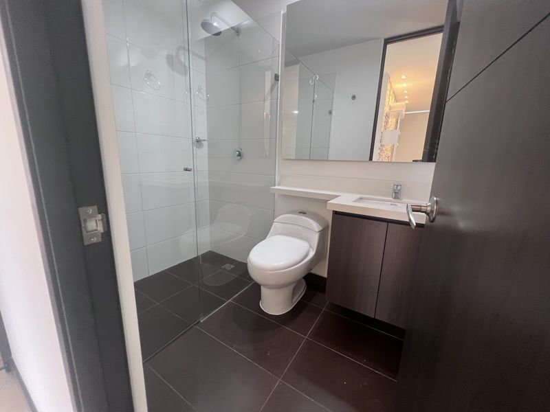 Apartamento en arriendo ubicado en Medellín, sector Altos del Poblado - 12