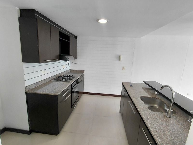 Apartamento en arriendo ubicado en Medellín, sector Loma del Indio - 5