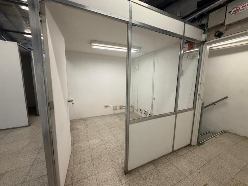 Local en venta ubicado en Medellín, sector Laureles - 6