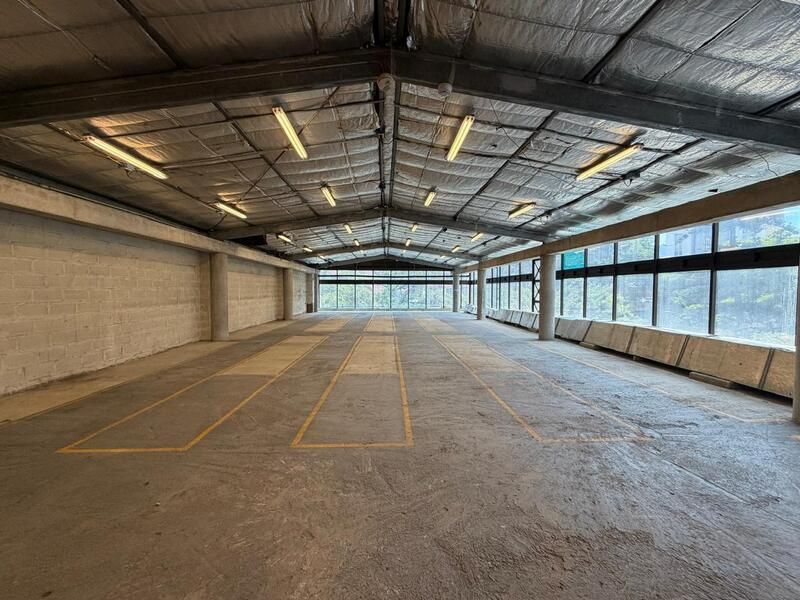 Local en venta ubicado en Medellín, sector Laureles - 10