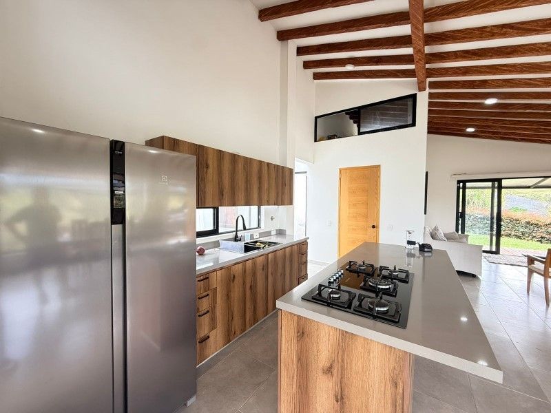 Casa en venta ubicada en Rionegro, sector Cristo Rey - 2