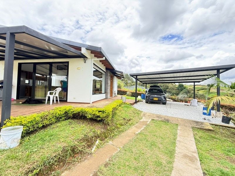 Casa en venta ubicada en Rionegro, sector Cristo Rey - 12