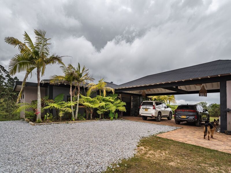 Casa en arriendo ubicada en Rionegro, sector Vereda Santa Ana - 23