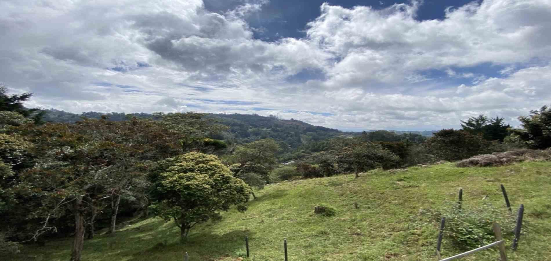 Casa en arriendo ubicada en Rionegro, sector Vereda Yarumal - 27