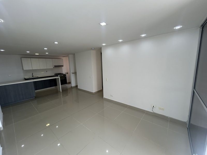 Apartamento en arriendo ubicado en Envigado, sector Loma del Escobero - 3