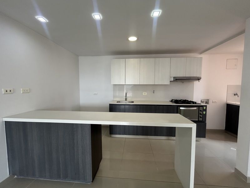 Apartamento en arriendo ubicado en Envigado, sector Loma del Escobero - 4