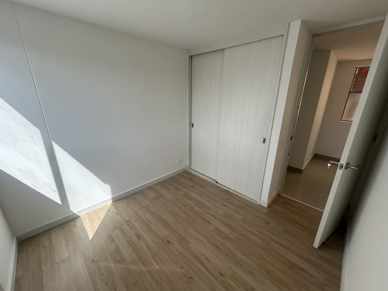 Apartamento en arriendo ubicado en Envigado, sector Loma del Escobero - 9