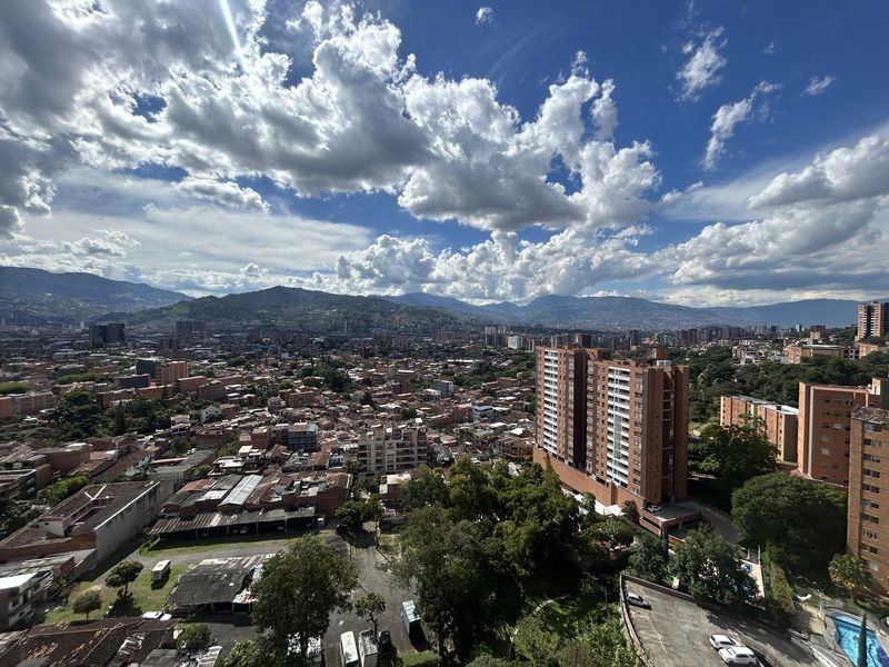 Apartamento en arriendo ubicado en Envigado, sector Loma del Escobero - 24