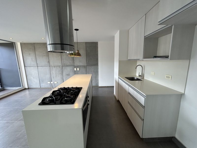 Apartamento en arriendo ubicado en Envigado, sector Loma del Esmeraldal - 7